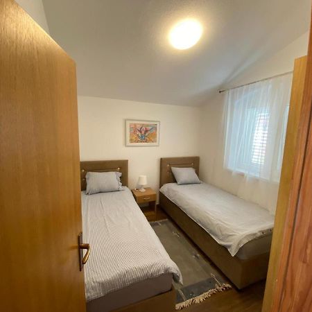 Apartment Soline Биоград на Мору Екстериор снимка